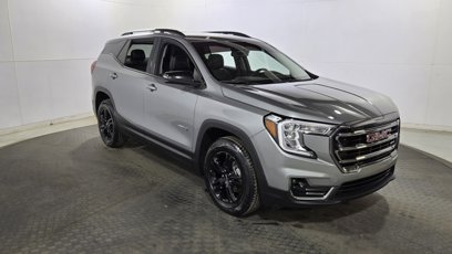 Used 2023 GMC Terrain AT4