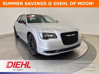 Certified 2019 Chrysler 300 Touring w/ Sport Appearance Package
