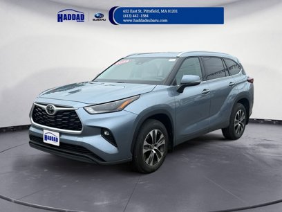Used 2022 Toyota Highlander XLE