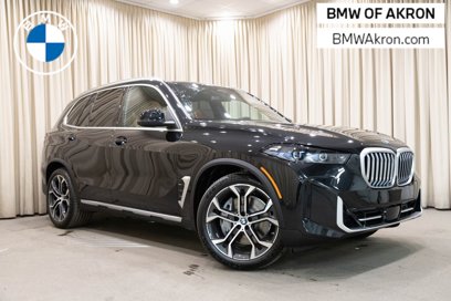 New 2025 BMW X5 xDrive50e w/ Premium Package