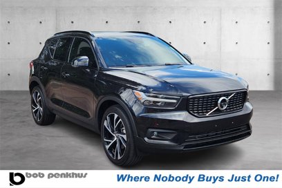 Used 2020 Volvo XC40 T5 R-Design