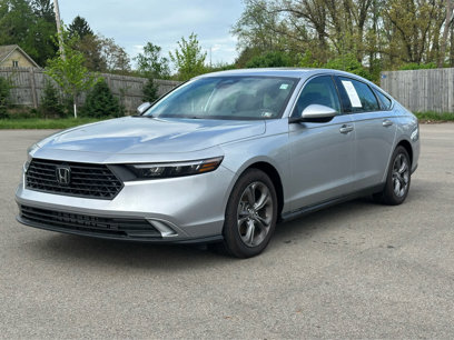 Used 2024 Honda Accord EX