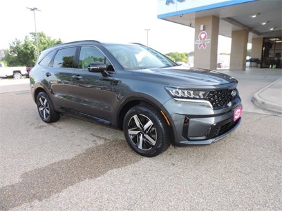 Used 2021 Kia Sorento S w/ Panoramic Sunroof Package