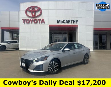Used 2023 Nissan Altima 2.5 SV