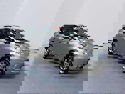 Used 2011 Nissan Leaf SV