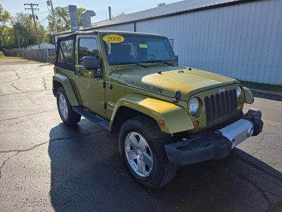 Used 2008 Jeep Wrangler Sahara w/ Dual Top Group
