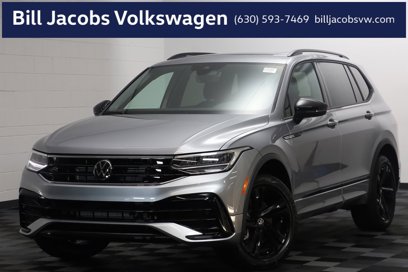 New 2024 Volkswagen Tiguan SE R-Line