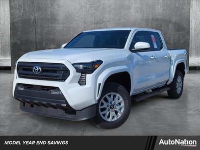 New 2024 Toyota Tacoma SR5