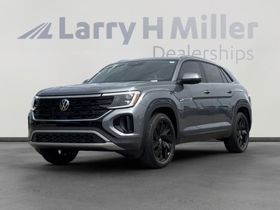 New 2025 Volkswagen Atlas Cross Sport SE