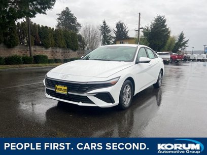 New 2025 Hyundai Elantra SE w/ Cargo Package