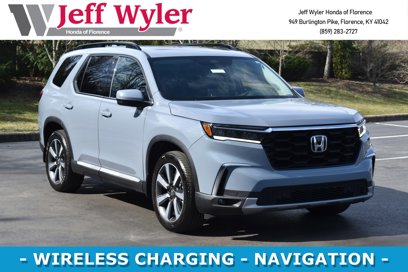 Certified 2025 Honda Pilot Touring