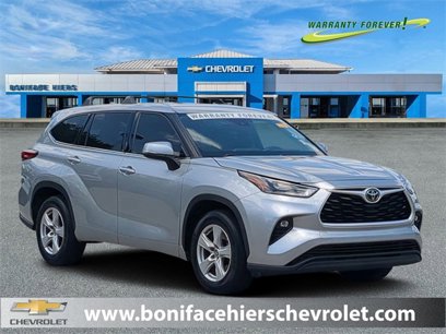 Used 2021 Toyota Highlander LE