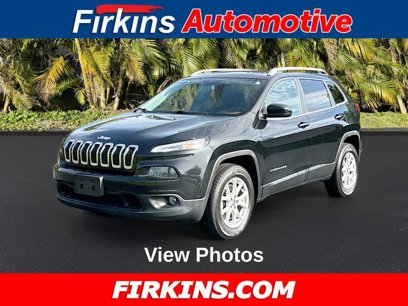 Used 2017 Jeep Cherokee Latitude w/ Comfort/Convenience Group