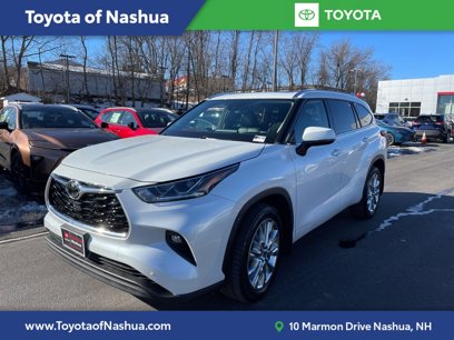 Certified 2022 Toyota Highlander Limited