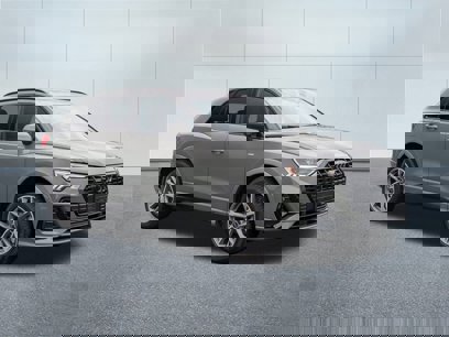 New 2025 Audi Q3 2.0T Premium