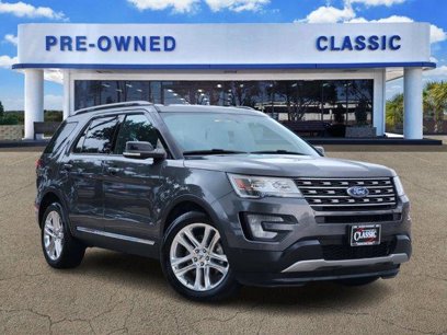 Used 2017 Ford Explorer XLT w/ Equipment Group 202A