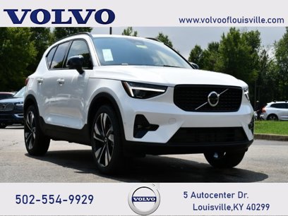 New 2025 Volvo XC40 B5 Plus w/ Protection Package Premier