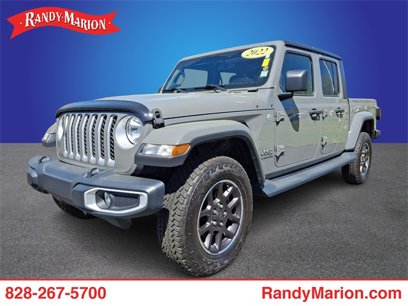 Used 2022 Jeep Gladiator Overland w/ Popular Equipment Package