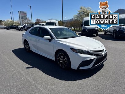 Used 2023 Toyota Camry SE