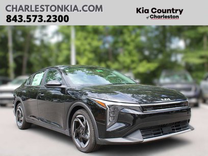 New 2025 Kia K4 EX