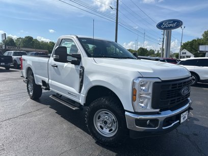 New 2025 Ford F350 4x4 Regular Cab Super Duty
