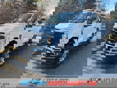 New 2025 Ford F250 XL