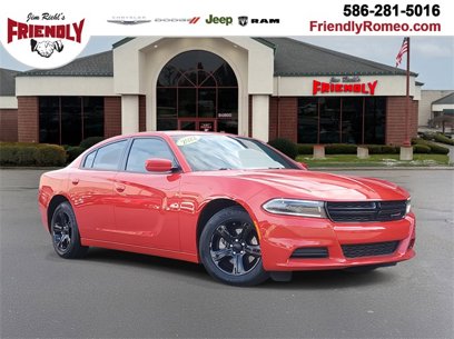 Used 2022 Dodge Charger SXT w/ Leather Interior Group