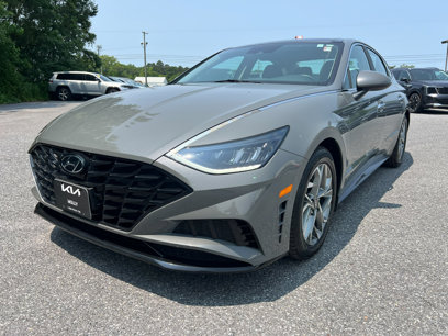 Used 2022 Hyundai Sonata SEL w/ Convenience Package