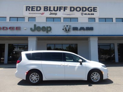 Used 2023 Chrysler Pacifica Touring-L