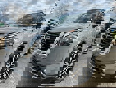 New 2025 Nissan Pathfinder Platinum w/ Cargo Package