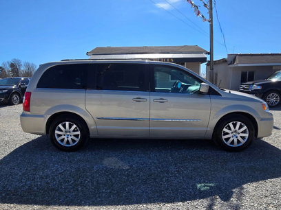 Used 2014 Chrysler Town & Country Touring