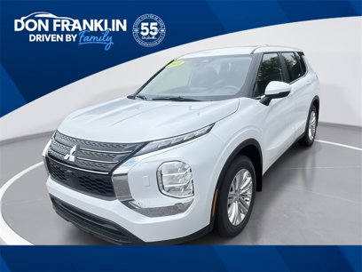 Used 2024 Mitsubishi Outlander ES