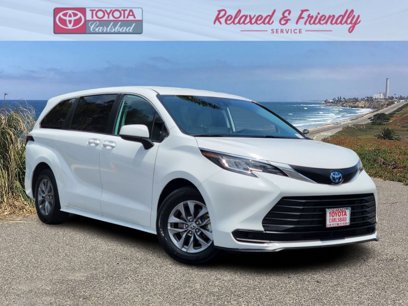 Used 2023 Toyota Sienna LE