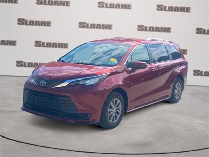 Used 2022 Toyota Sienna LE