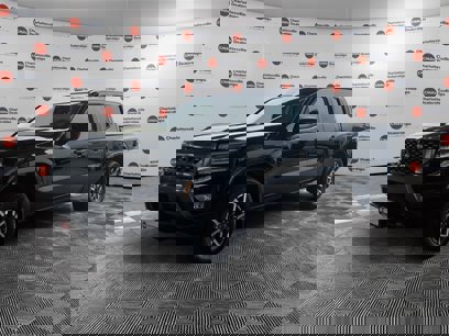 New 2025 Nissan Frontier SL