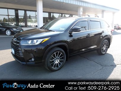 Used 2018 Toyota Highlander SE