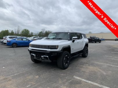 New 2024 GMC Hummer EV 2X w/ Extreme Off-Road Package