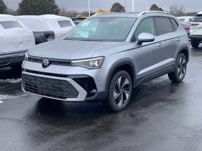 New 2025 Volkswagen Taos SE