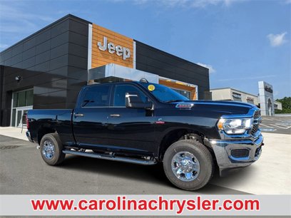 New 2024 RAM 3500 Tradesman w/ Chrome Appearance Group