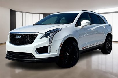 New 2025 Cadillac XT5 Sportv w/ LPO, Red Accent Package