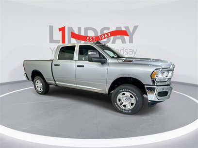 New 2024 RAM 2500 Tradesman w/ Chrome Appearance Group