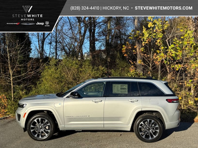 New 2024 Jeep Grand Cherokee Overland w/ Luxury Tech Group IV