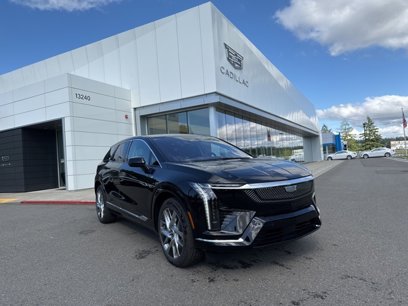 New 2025 Cadillac Optiq Luxury 1