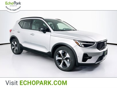 Used 2023 Volvo XC40 B4 Ultimate