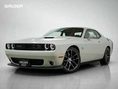 Used 2016 Dodge Challenger R/T Scat Pack w/ Leather Interior Group