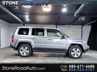 Used 2015 Jeep Patriot Latitude w/ Sun/Sound Group