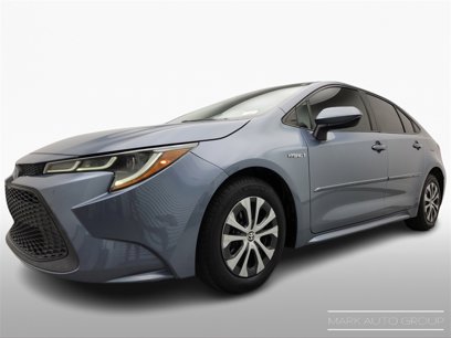 Used 2021 Toyota Corolla LE w/ Carpet Mat Package (TMS)