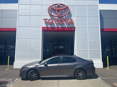 Used 2022 Toyota Camry SE