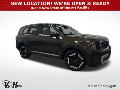 Used 2024 Kia Telluride S w/ S Sunroof Package