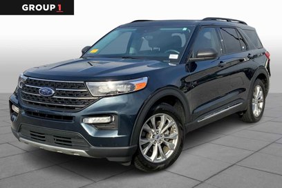 Certified 2023 Ford Explorer XLT w/ Equipment Group 202A